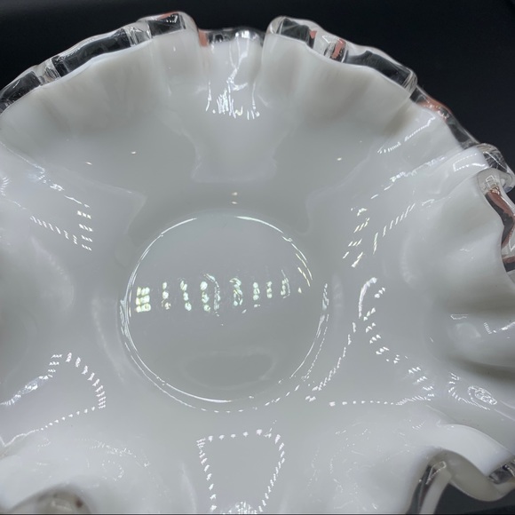 Vintage Fenton Silver Crest Ruffled Candy Dish. - Picture 7 of 7